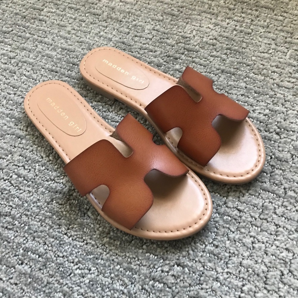 Madden Girl Cognac Slides